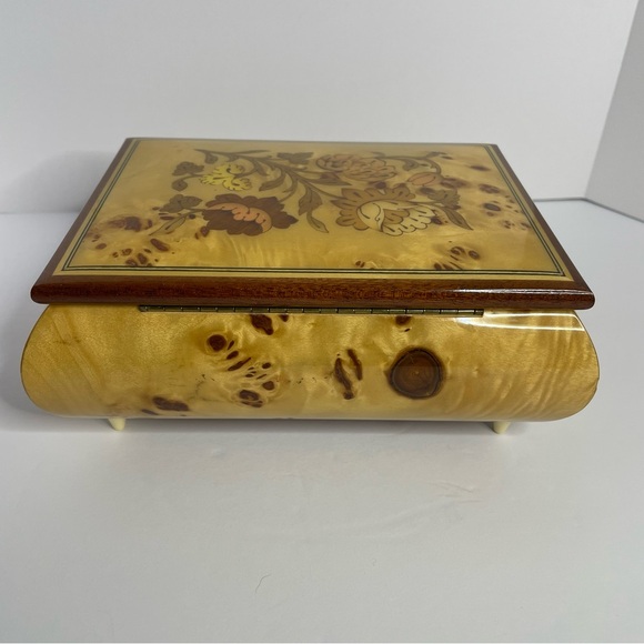 Reuge Wooden Jewelry Music Box with Cream Accents - Picture 6 of 13